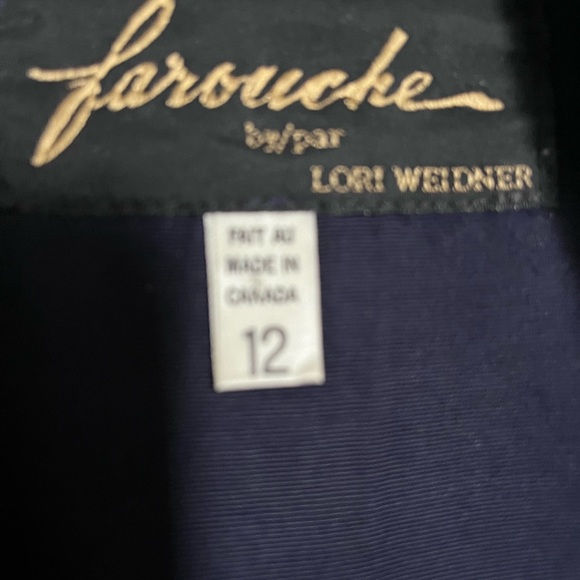 Vintage designer dress. Dark Navy and White. Size 12 … excellent condition. - Picture 3 of 3